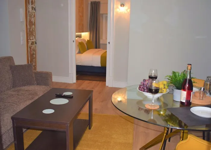 Colmeia * ליסבון