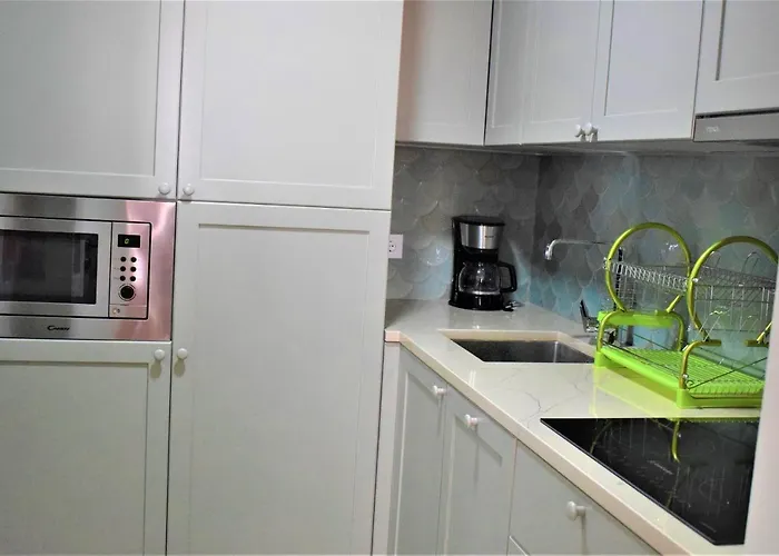 Colmeia * ליסבון